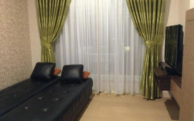 Maxwell Sweet Apartment