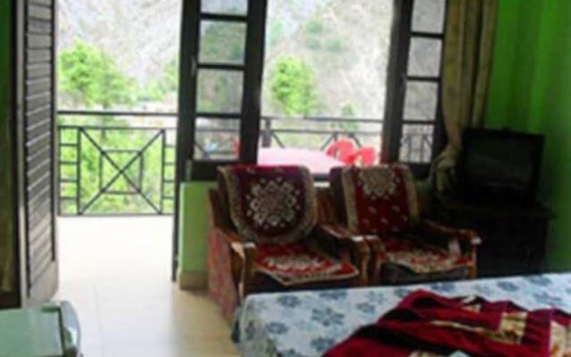 Hotel Bhagsu Heights