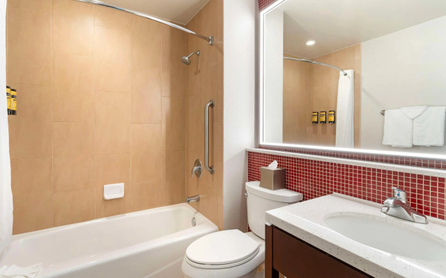 Best Western Plus Rancho Cordova Inn