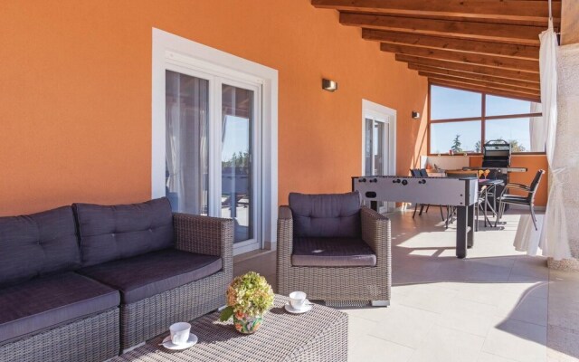 Awesome Home in Skatari With Wifi and 2 Bedrooms