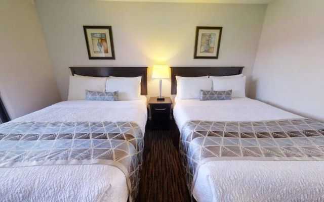 Recreation Inn & Suites