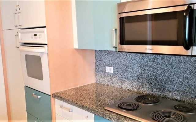 Alexander 1704 2 Bedroom Apts by Redawning