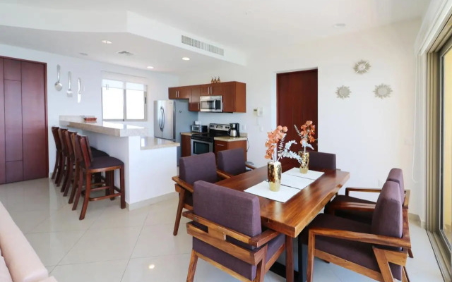 Gavias Grand Mazatlan Apt. 1415