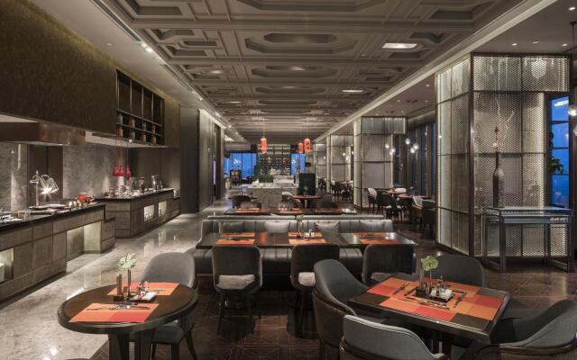 Nanjing Golden Eagle International Hotel