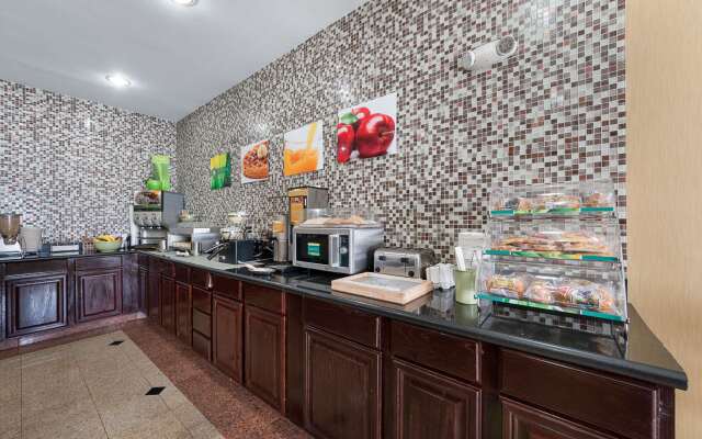 Quality Inn & Suites