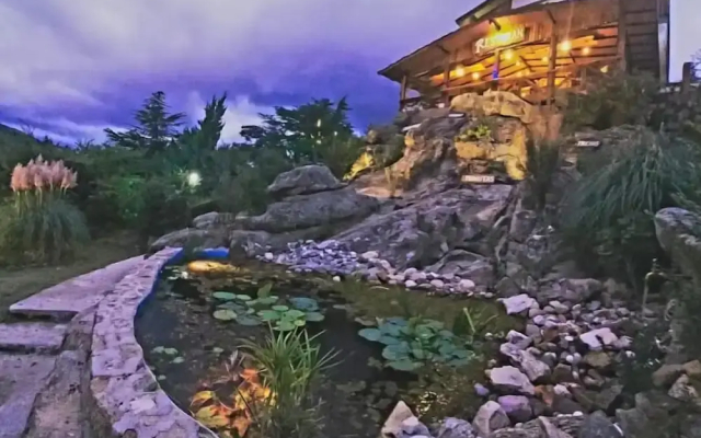 Hosteria El Ceibo