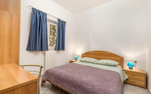 Apartments with a parking space Moscenicka Draga, Opatija - 7766