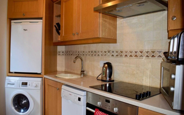 1 Bedroom Apartment In Ballsbridge