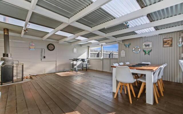 The Beaches on Lakes House