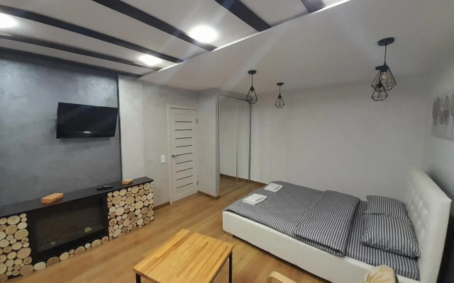 Apartment on Virmenska 13