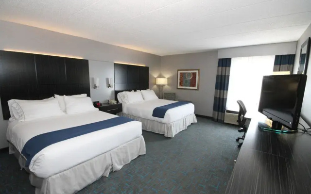 Holiday Inn Express Janesville I-90 & US Highway 14