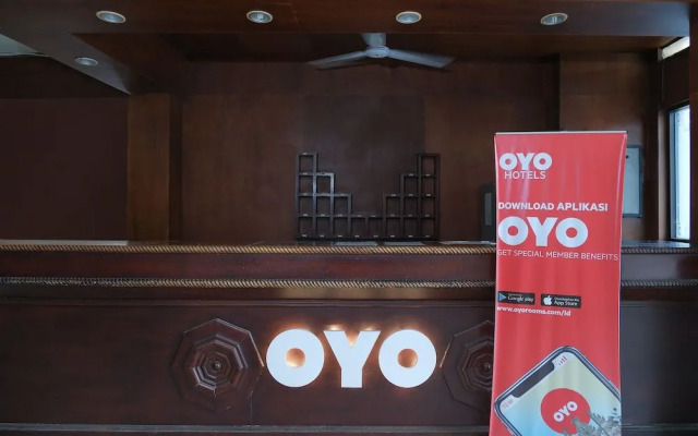 OYO 561 Hotel Citra Indah Near RS Ludira Husada Tama