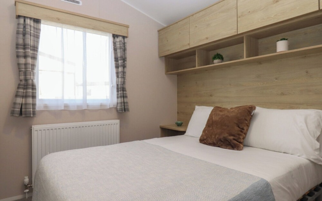 Caravan B61 at Landscove Holiday Park