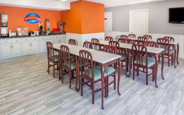 Baymont by Wyndham Florence/Muscle Shoals