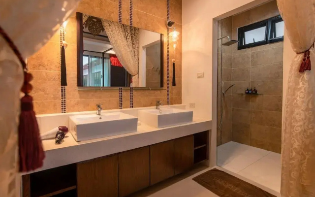 Oriental 3br Pool Villa