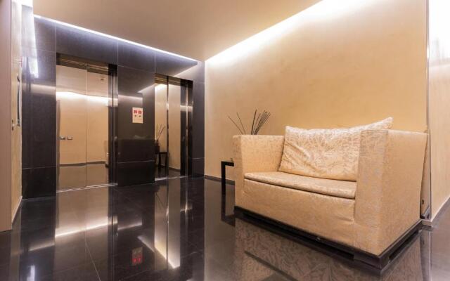 Milan Retreats Duomo Suites