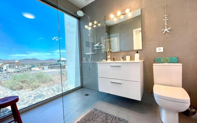 Preciosa Villa en Lajares con Piscina Privada