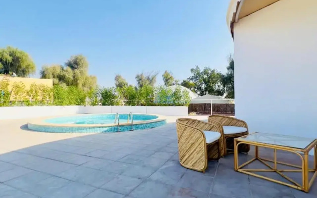 Nirvana Retreat
