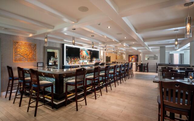 Crowne Plaza Albany - The Desmond Hotel by IHG