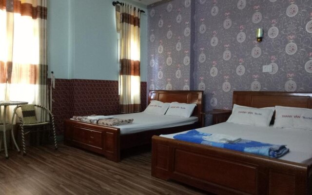 Thanh Van Hostel