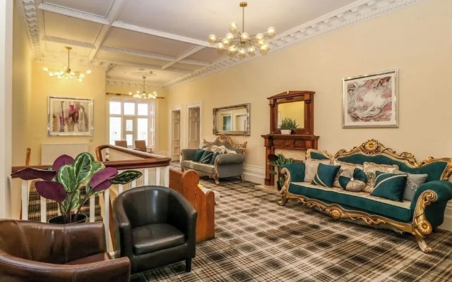 Plas Y Bryn Manor Hotel