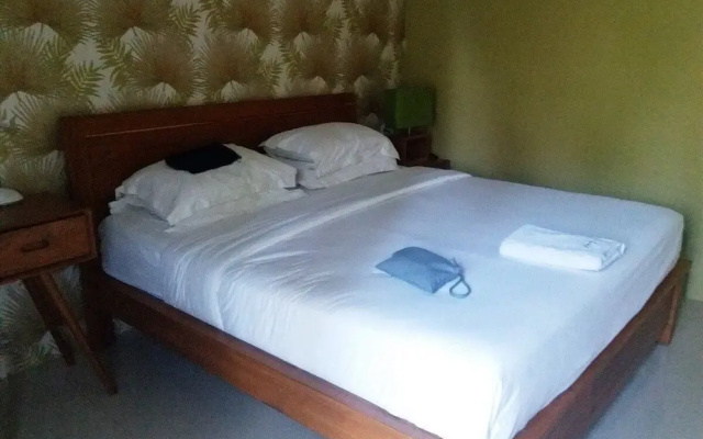 Amuya Home Stay