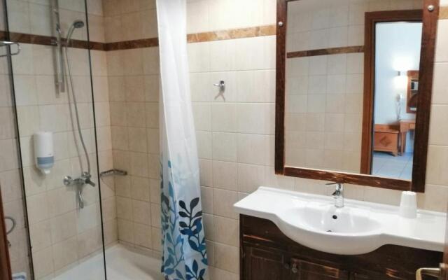 Eleni Beach Apartment