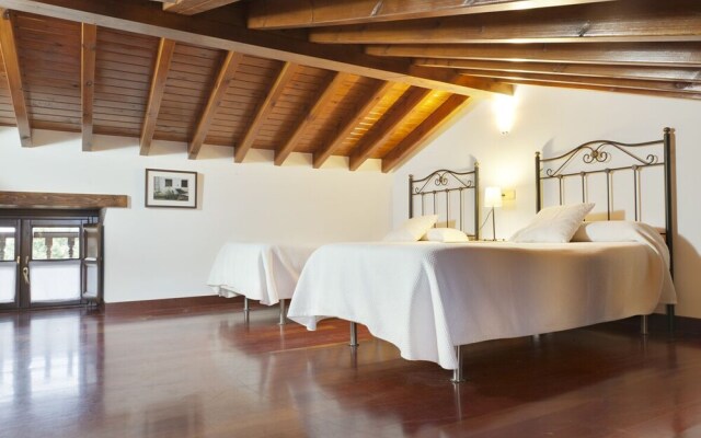 Casa De Aldea Larrionda 3