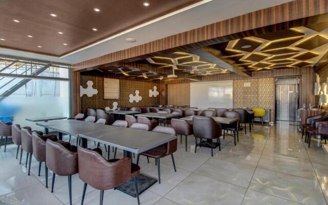 Treebo Sampradaya Bistro, Mailasandra