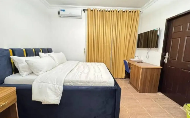 Fryburg luxury hotel and apartment