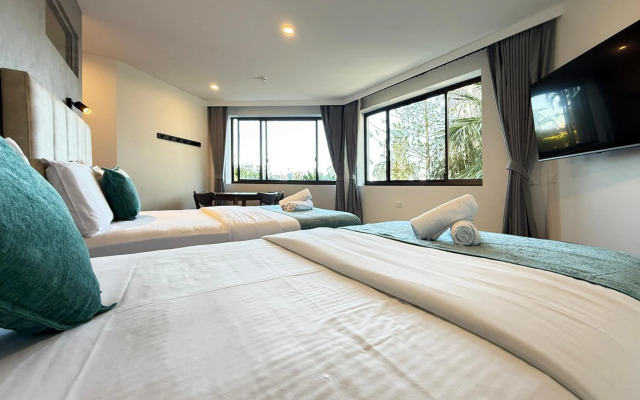 Tiki Hotel Surfers Paradise