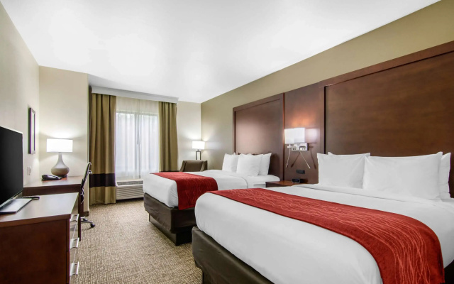 Comfort Inn & Suites Shawnee - Kansas City