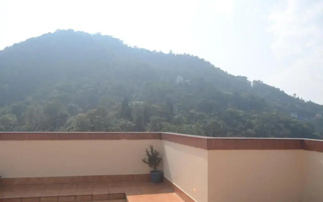 Myspace Banari Residency