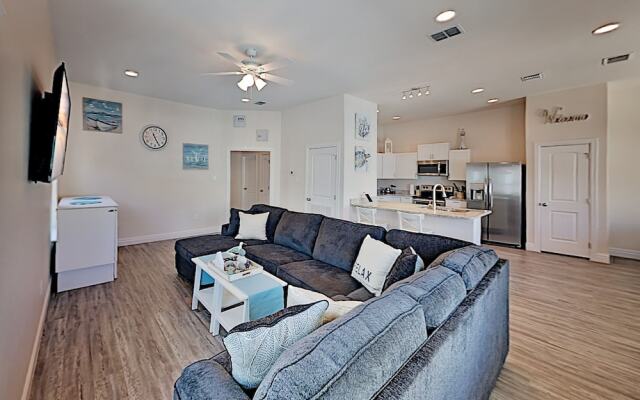 110nnaut 2 Bedroom Home