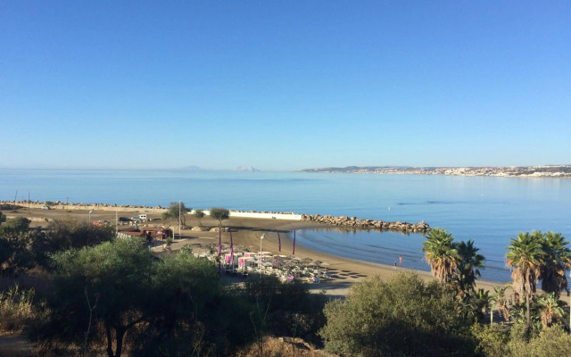 Estepona Port Apartment