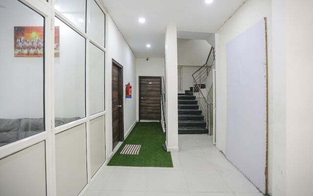 FabHotel Frolic Luxury Stay