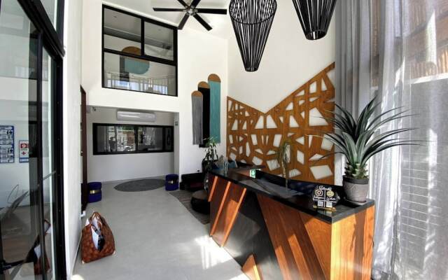 Emiliano 42 Condos Boutique