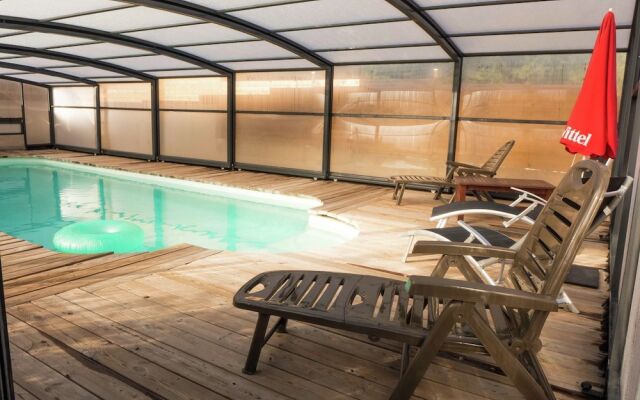Stylish Villa in Fraissé-des-corbières With Swimming Pool