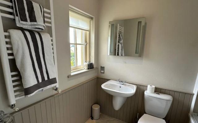 7 Oakwood Manor Kenmare