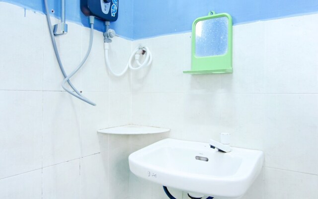 OYO 89684 Mawaddah Inn Stay