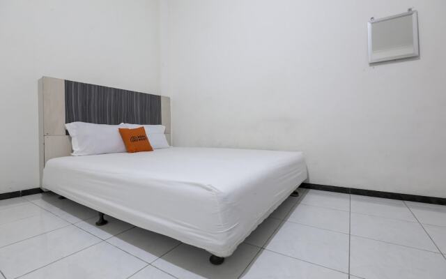 KoolKost near Universitas Diponegoro Semarang