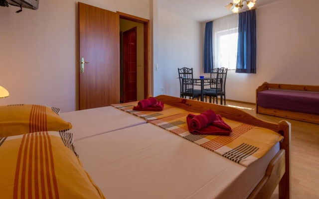 Apartments Seper