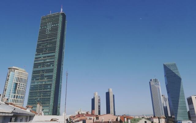 NO24 Suites