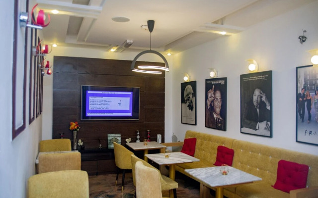Proof Lounge Hotel