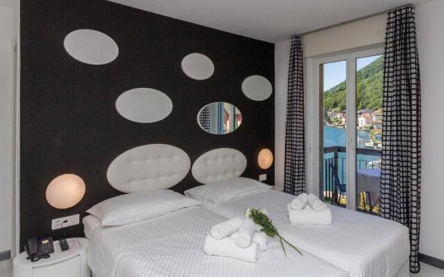 Riviera