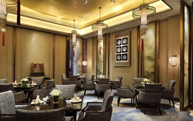 Fuyang Wanda Realm Hotel