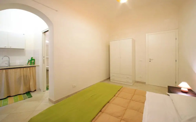 Flavica Home Holiday