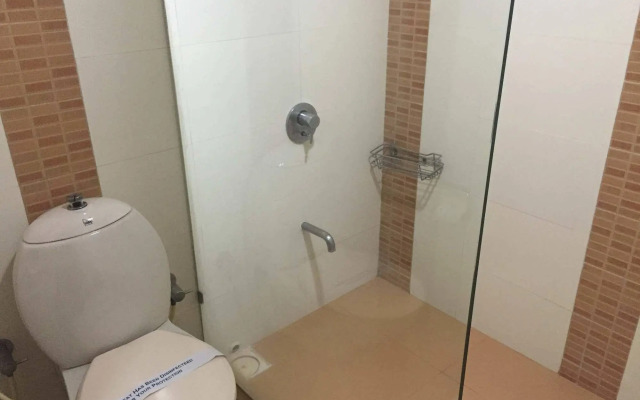 Hotel Platinum Inn