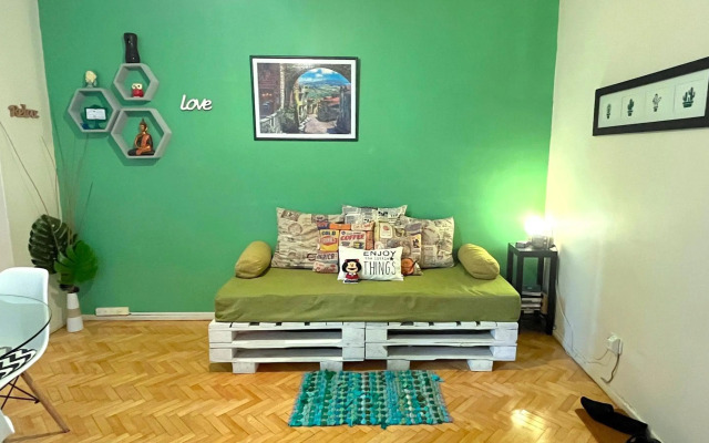 Warm & Cozy 1BD in Palermo