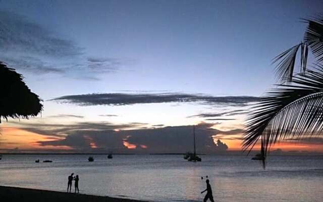 Spice Sea Beach House and Rest